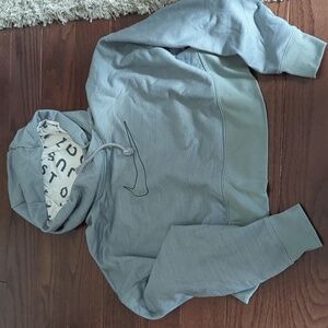 Nike size medium cropped hoodie